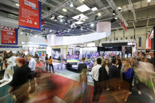 지난해 독일 베를린에서 열린 '국제가전전시회(IFA) 2017' 전시장 모습. <출처=b2b.ifa-berlin.com>